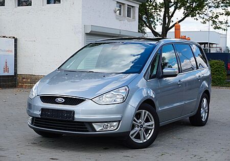 Ford Galaxy Ghia 7Sitz Panorama Leder TUV 04/27