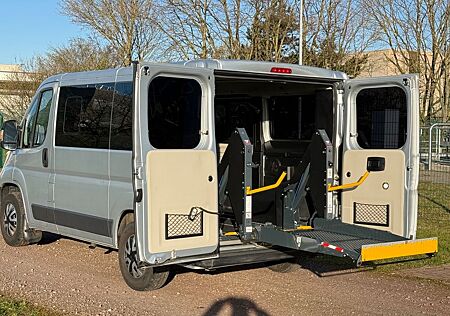 Fiat Ducato Behindertentransporter Standheizung