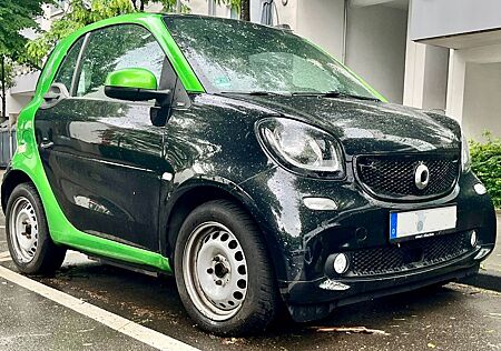 Smart ForTwo EQ|TÜV 02/26|41 kW|Akku gut|Defekt