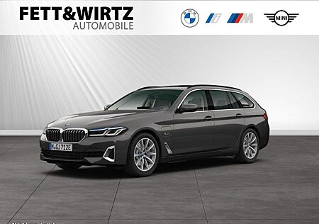 BMW 530e xDrive Touring Luxury|Panorama|Head-Up|HiFi