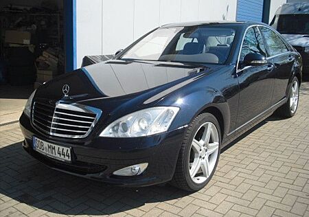 Mercedes-Benz S 350 Night Vision /Garagenfahrzeug/AMG/TÜV neu