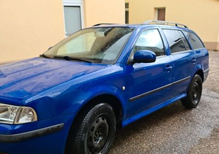 Skoda Octavia Combi 1.6 Tour Tour