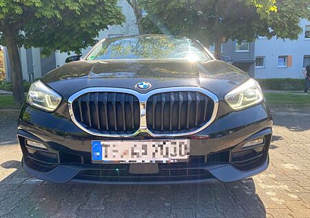 BMW 118d (F40) Sport Line