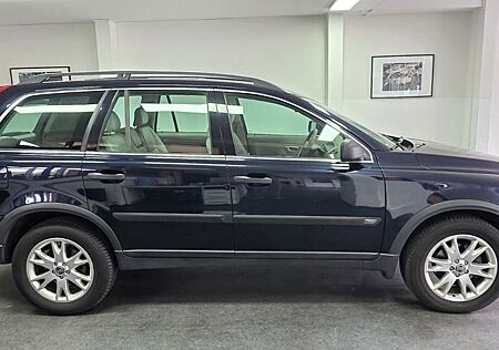 Volvo XC 90 XC90 2.4D Automatik PDC Leder AHK TÜV 10/2027