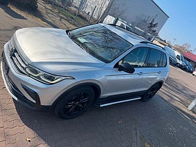 Volkswagen Tiguan Urban Sport 4Motion/Top Zustand