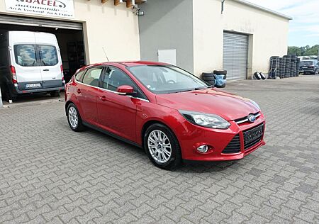 Ford Focus Lim. 1.6 EcoBoost Titanium