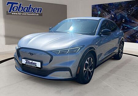 Ford Mustang Mach-E AWD + B&O + ACC