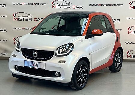 Smart ForTwo coupe Aut NAVI/KAM/PANO/SHZ/8XALU