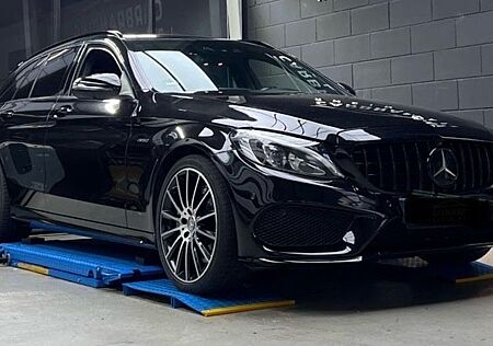 Mercedes-Benz C 450 AMG C 43/450 AMG 4MATIC T Autom. AMG
