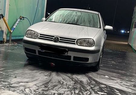 VW Golf Volkswagen 1.4 Basis Basis