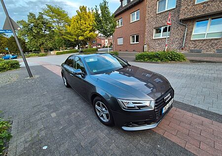 Audi A4 35 TDI S tronic -