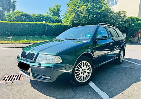Skoda Octavia Combi 4x4 2.0 Comfort Comfort