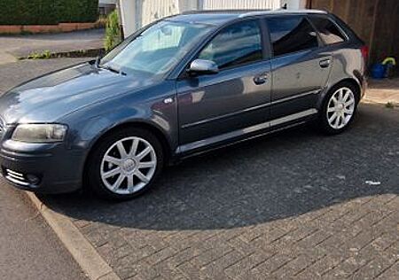Audi A3 2.0 TDI (DPF) S tr.S line Sport. Sportb. ...