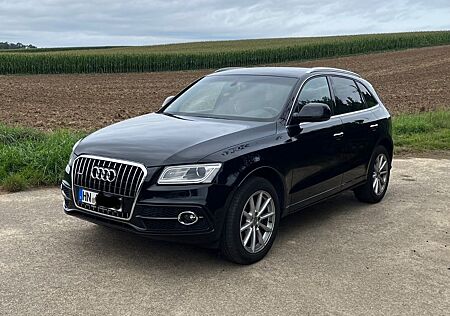 Audi Q5 2.0 TFSI 132kW tiptronic quattro -