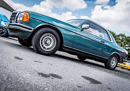 Mercedes-Benz CE 230 w123ce
