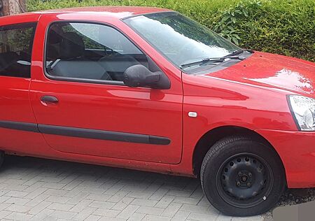 Renault Clio Campus 1.2 8fach bereift, TÜV, fahrbereit