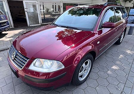 VW Passat Variant Volkswagen Passat TDI Family Alu-Klima-Ahk-Sitzheizung-Efh