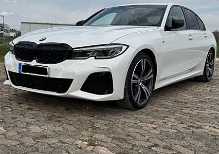 BMW 340 M340i xDrive Automatic -