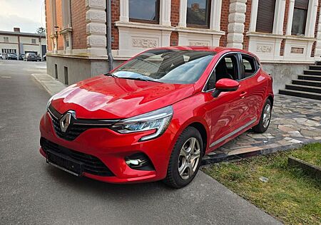 Renault Clio erst 1500km Navi Tempomat Kamera LED Keyles