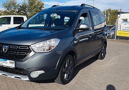 Dacia Dokker Stepway Celebration GARANTIE KLIMA NAVI