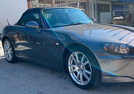 Honda S2000 2.0i - RHD