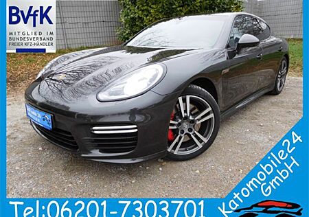 Porsche Panamera Turbo PDK Sport Chrono Sportabgas LED