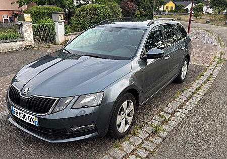 Skoda Octavia 2.0 TDI DSG Ambition Combi Ambition