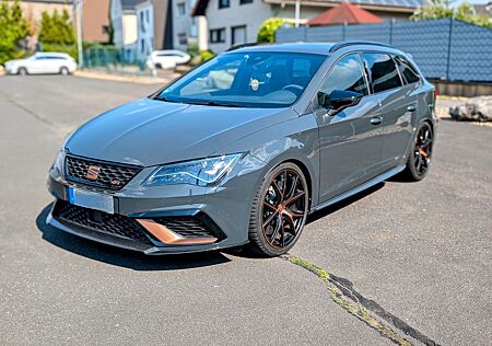 Seat Leon CUPRA R ST 4Drive KLIMA NAVI PANO BREMBO