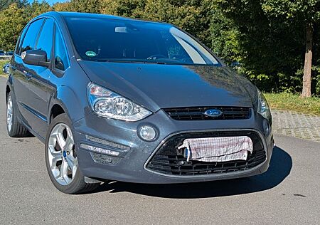 Ford S-Max 2,0 TDCi 103kW DPF Titanium NAVI, AHK, PDC