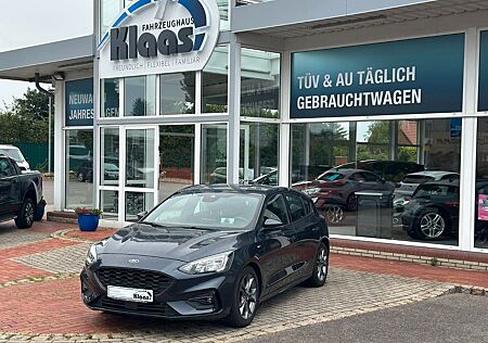 Ford Focus Lim. ST-Line Kamera Winterpaket