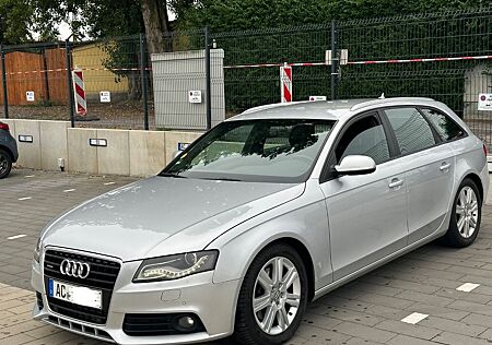 Audi A4 Avant S line Sportpaket / plus quattro * 1HAN