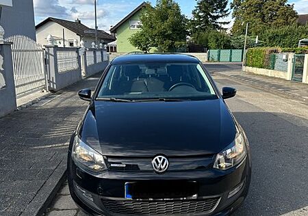 VW Polo Volkswagen 1.2 TDI BlueMotion, EZ 03/2012, 152.798