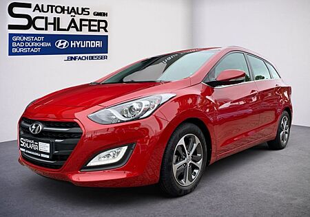 Hyundai i30 1.4 Trend blue Navi Kamera