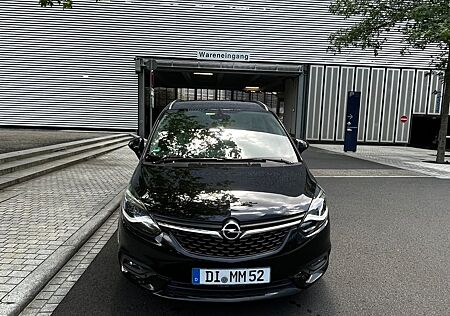 Opel Zafira Tourer 2.0 CDTI Business INNOVATION
