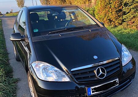 Mercedes-Benz A 150 BlueEFFICIENCY -