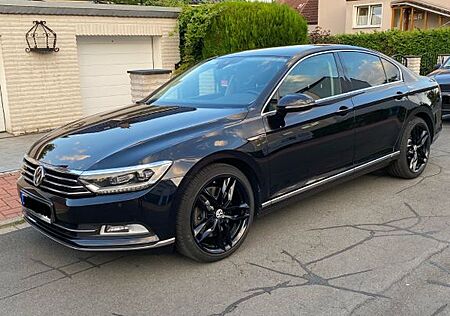 VW Passat Volkswagen 2.0 TDI SCR 176kW DSG 4MOTION Highlin...