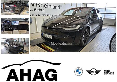 Tesla Model X Allradantrieb mit Dualmotor Navi LED