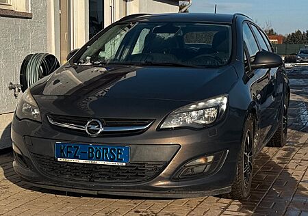 Opel Astra J Sports Tourer Selection