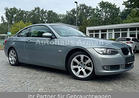 BMW 320i Coupé 2.HD Xenon Navi M-Lenkrad TÜV NEU