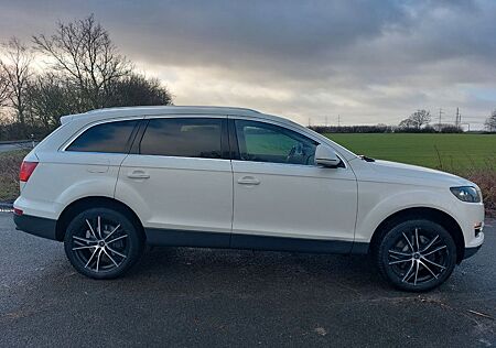 Audi Q7 3.0 TDI (DPF) quattro tiptronic -