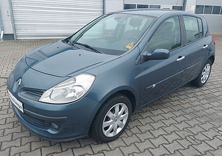 Renault Clio III Privilege