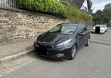 Kia Cee'd / Ceed 1.6 GDI Platinum Edition Platin...