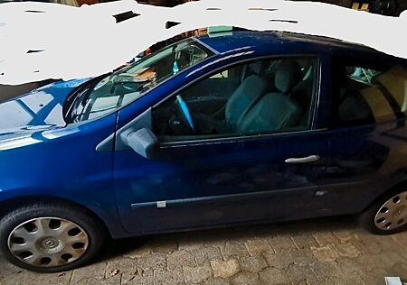 Renault Clio Authentique 1.2 16V Eco2 55kW Authentique