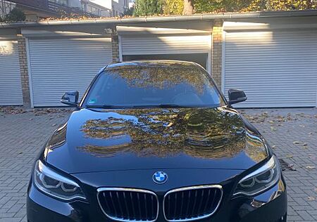 BMW 218d Coupé Sport Line Sport Line