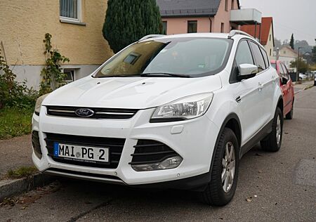 Ford Kuga 2,0 TDCi 4x4 132kW Titanium Titanium