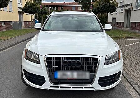 Audi Q5 2.0 TFSI S tronic quattro -