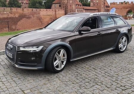 Audi A6 Allroad 3.0 TDI clean d. quattro 235kW ti...