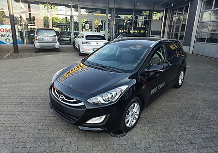 Hyundai i30 1.6 CRDi"EDITION SPORT"NAVI/CAMERA/KLIMAAUTO