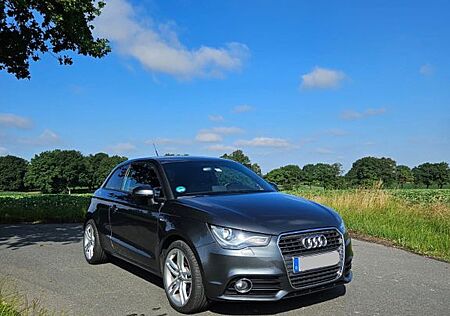 Audi A1 1.6 TDI - S line - Xenon- Shzg