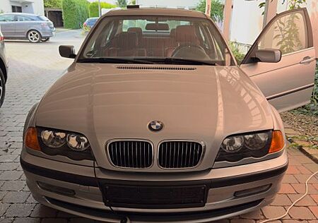BMW 323 gebraucht kaufen BMW 323i -